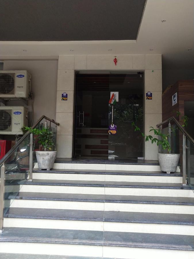 Hotel Megha Inn لاكناو المظهر الخارجي الصورة
